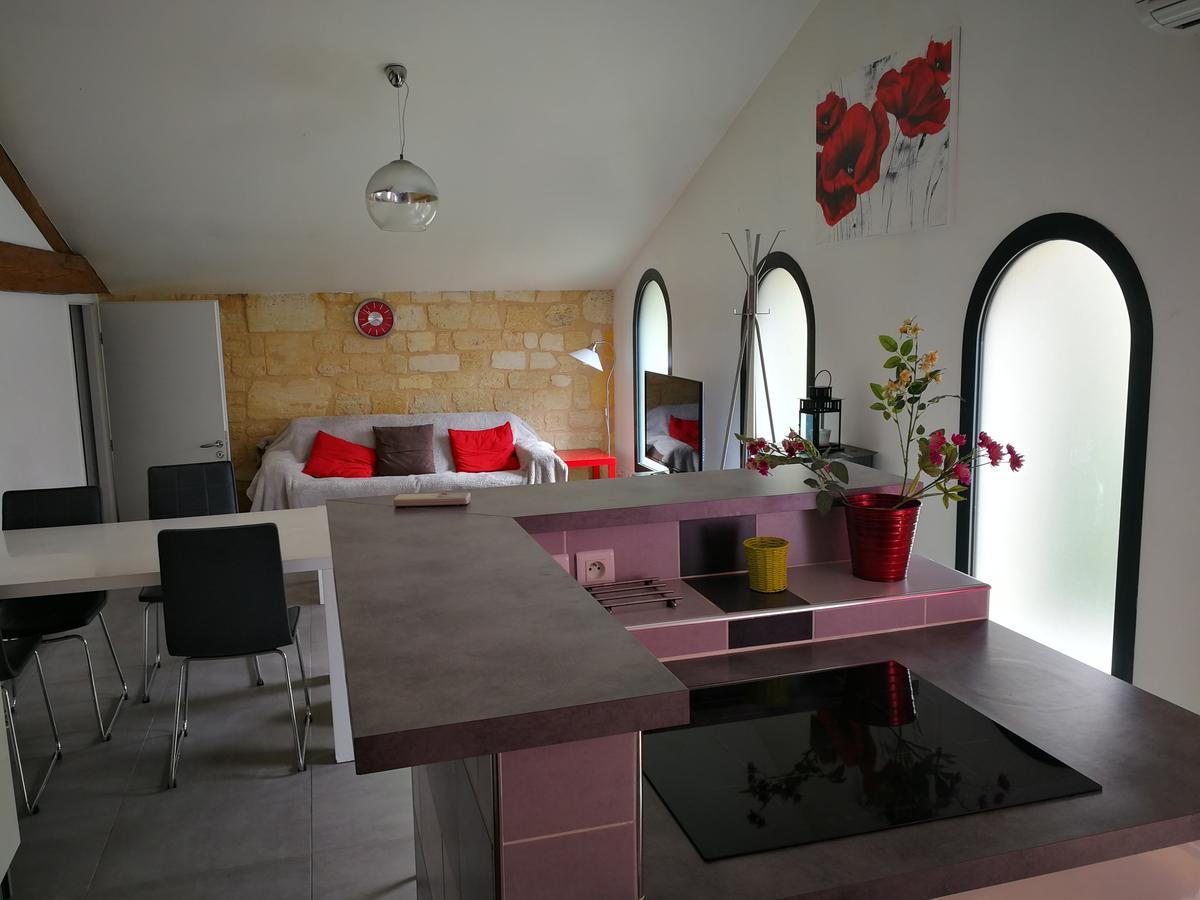 Appartement De Charme Bordeaux Chatrons Luaran gambar